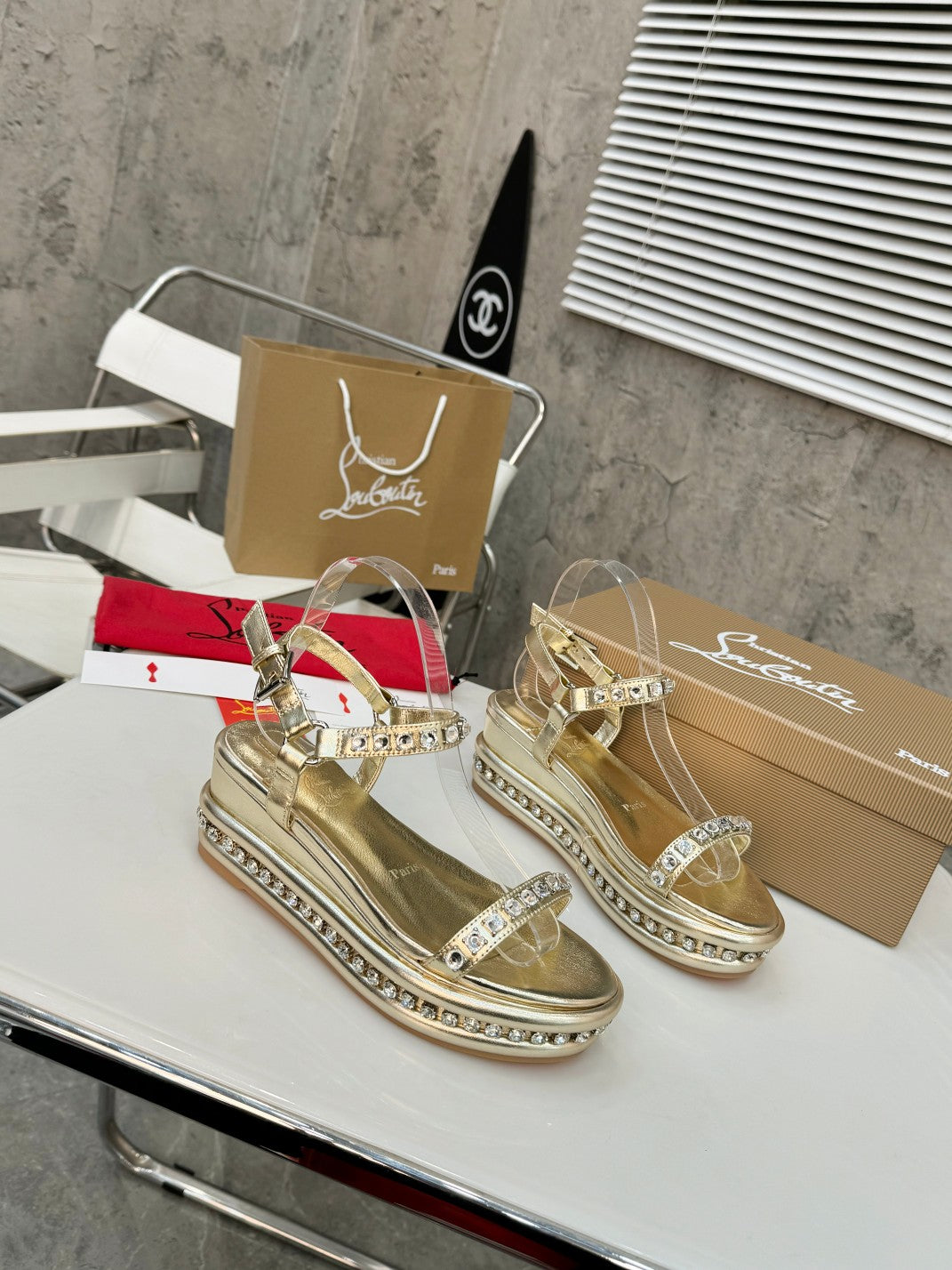 Stud Wedges