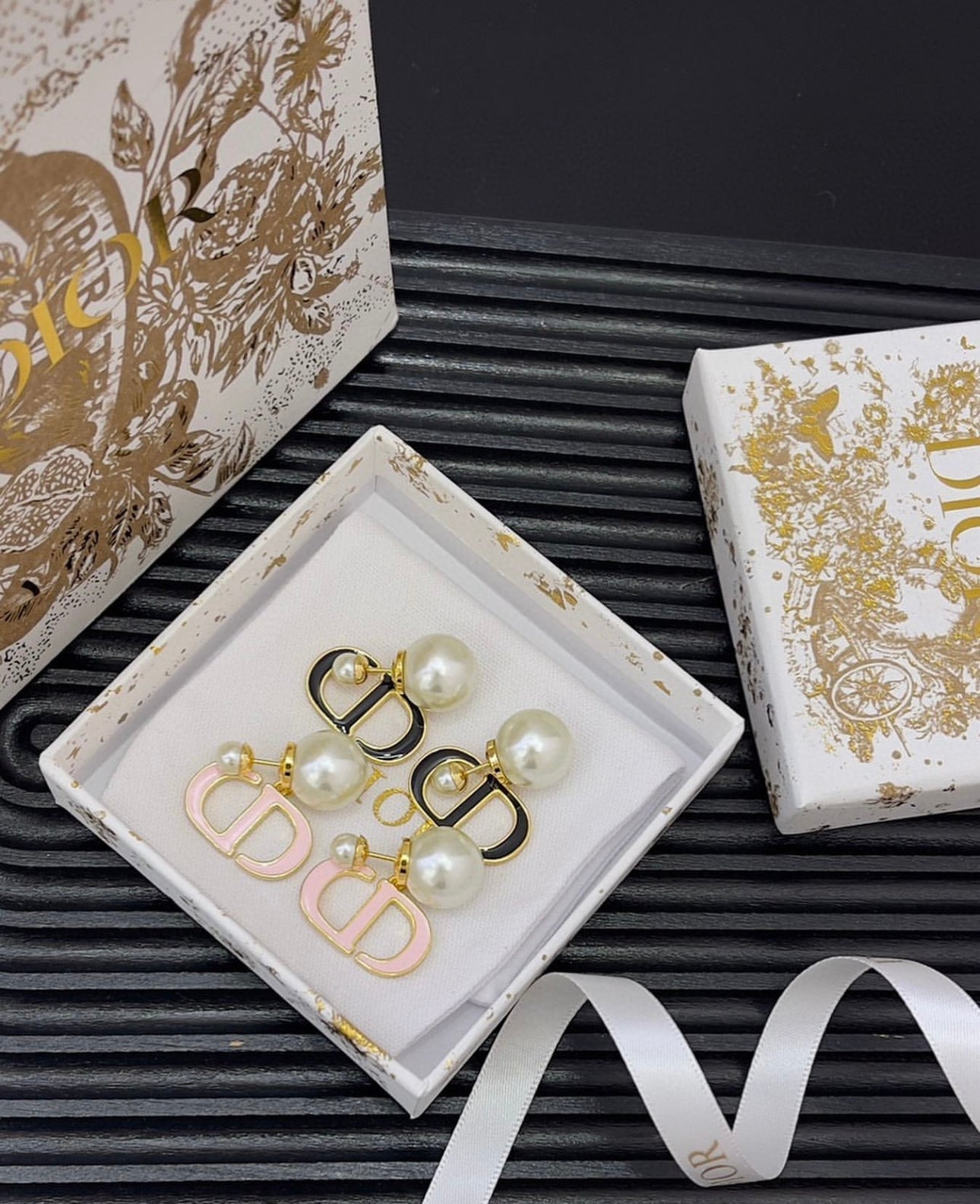 CD Pearl Earrings