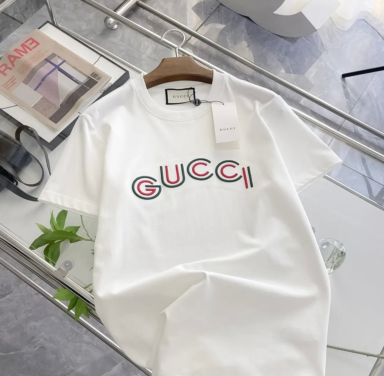 Logo Tee