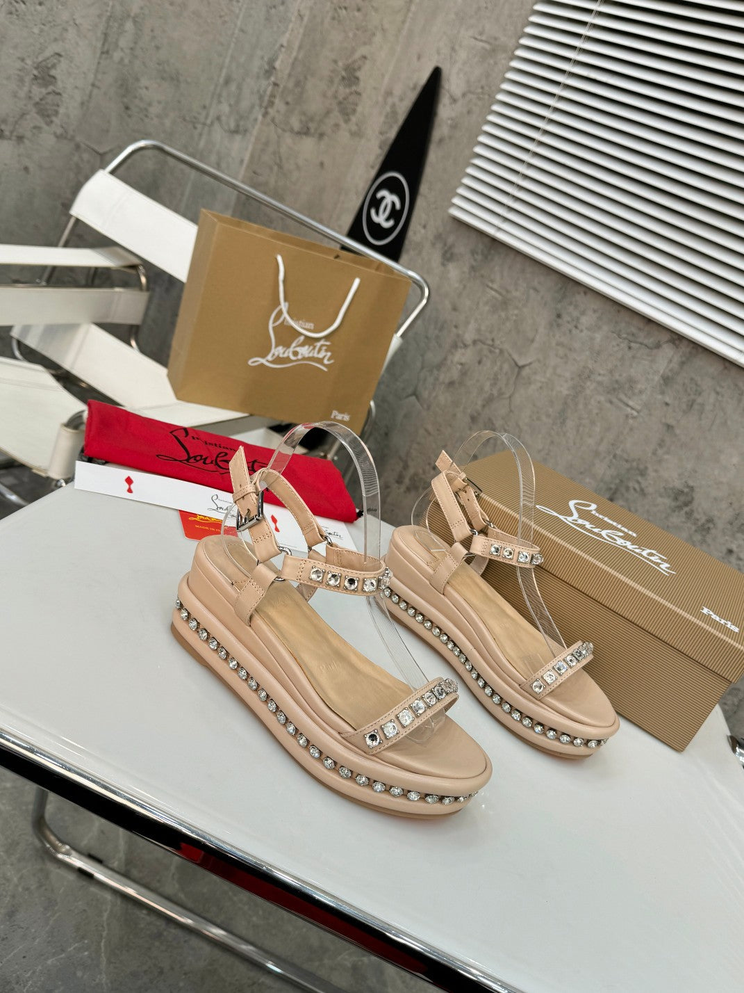Stud Wedges