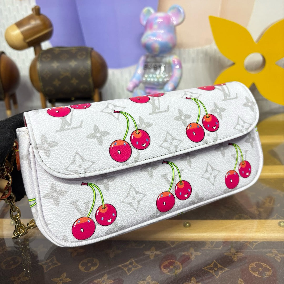Ivy Chain Bag