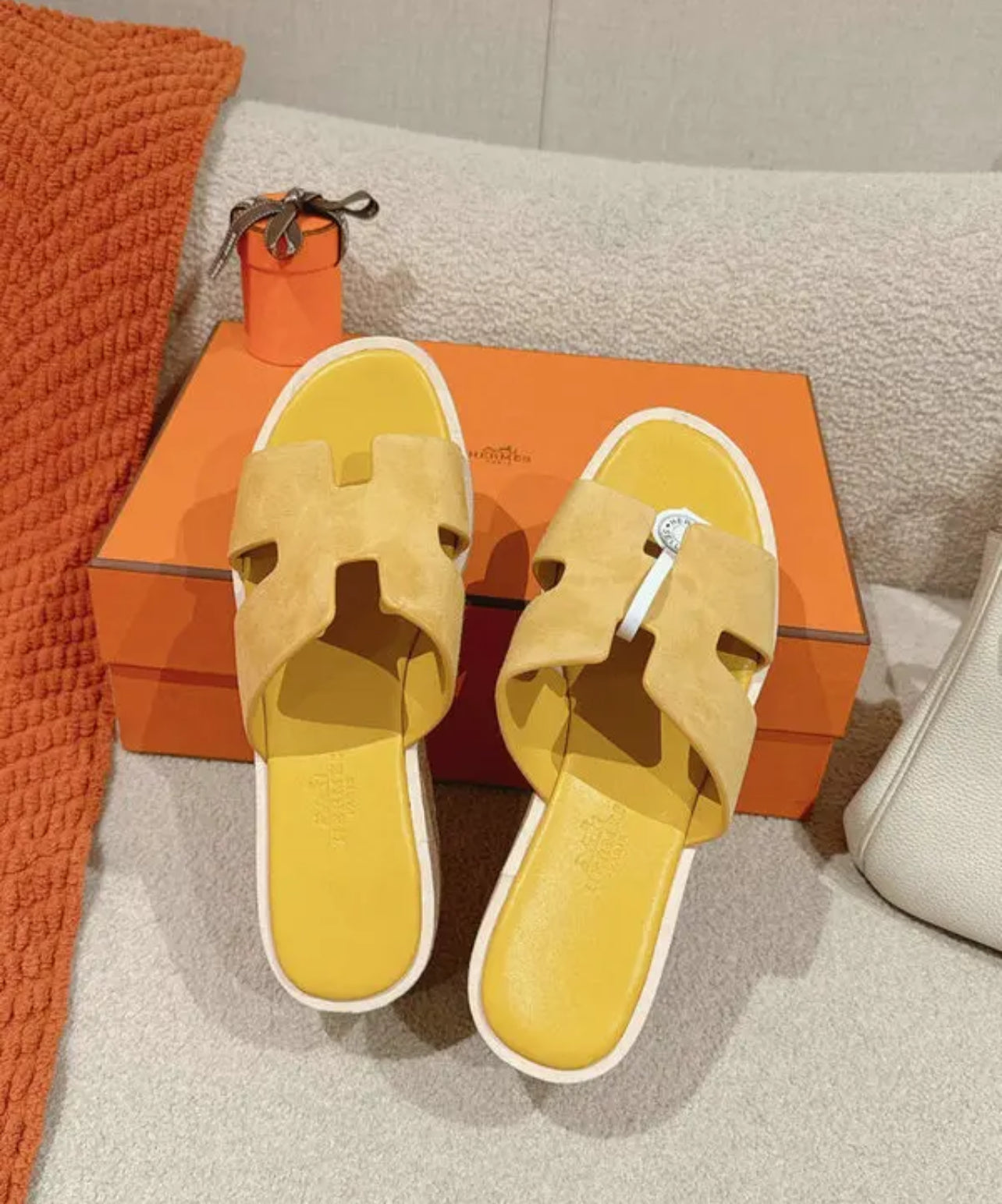 Eze Sandals