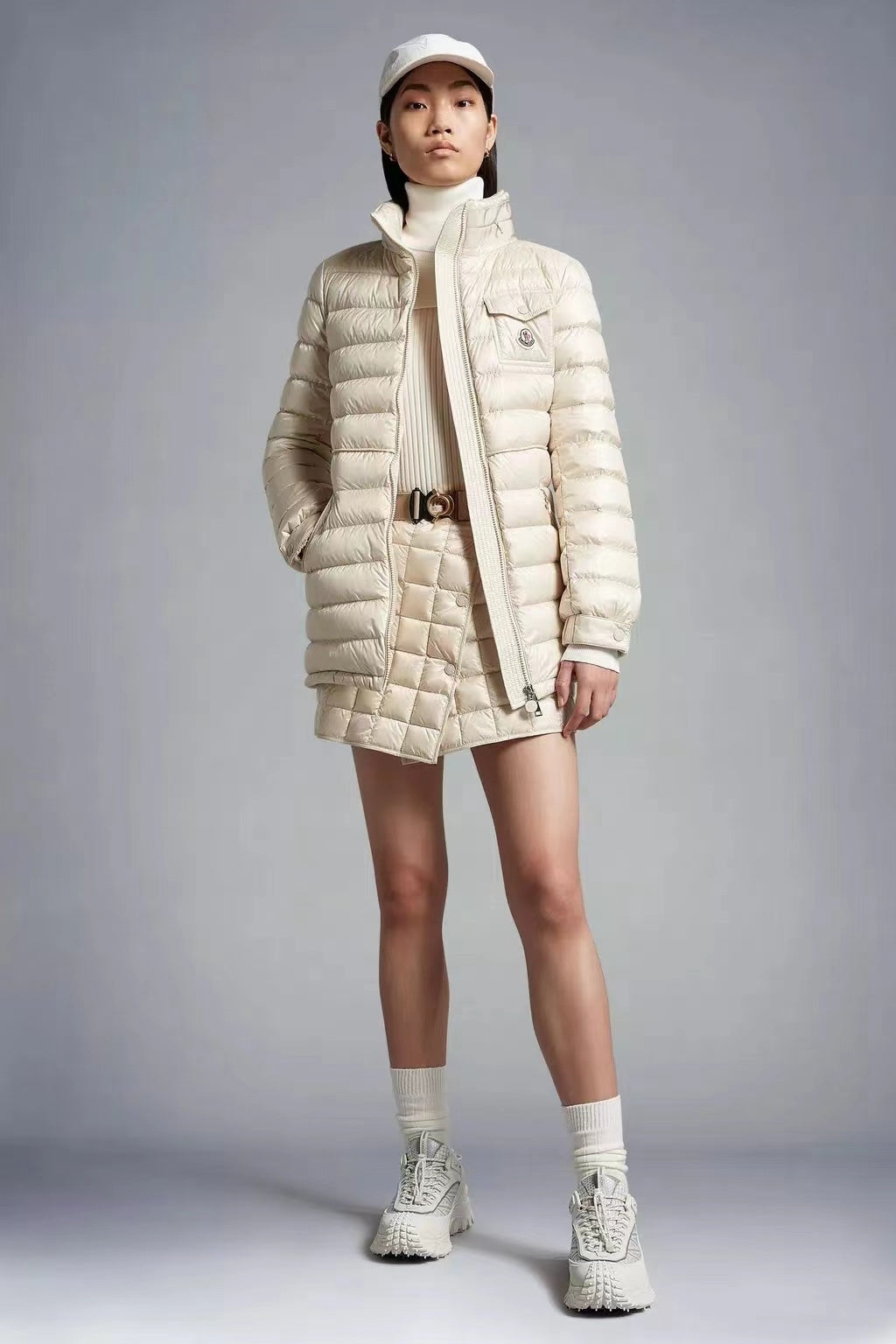 Logo Coat