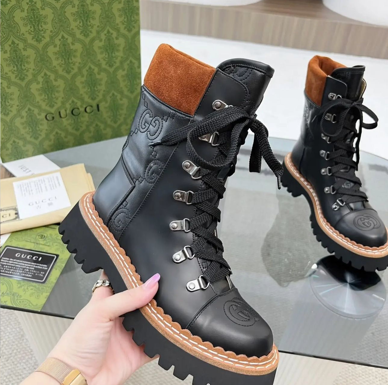 GG Boots