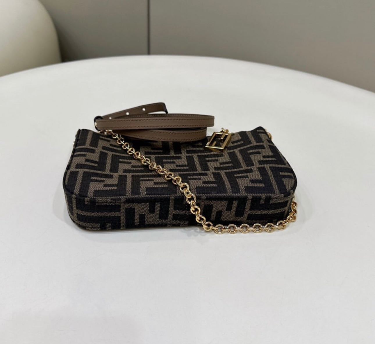 Baguette Pouch