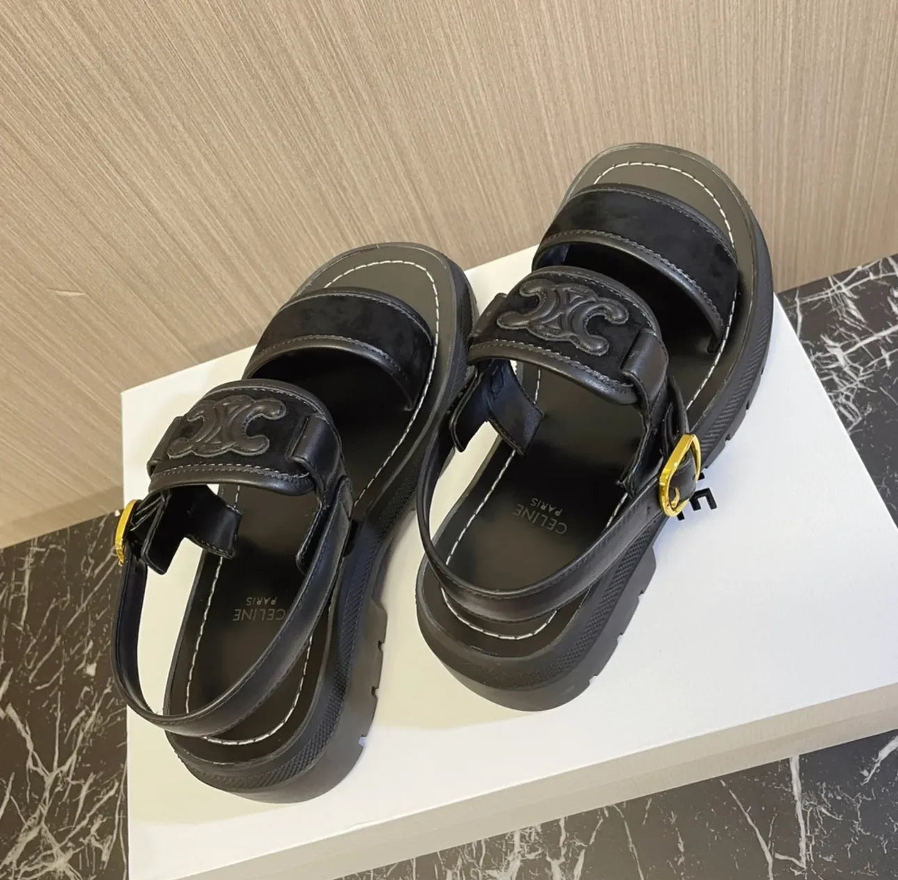 Triomphe Sandals