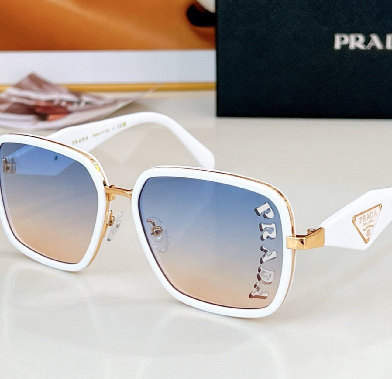 Logo Sunglasse