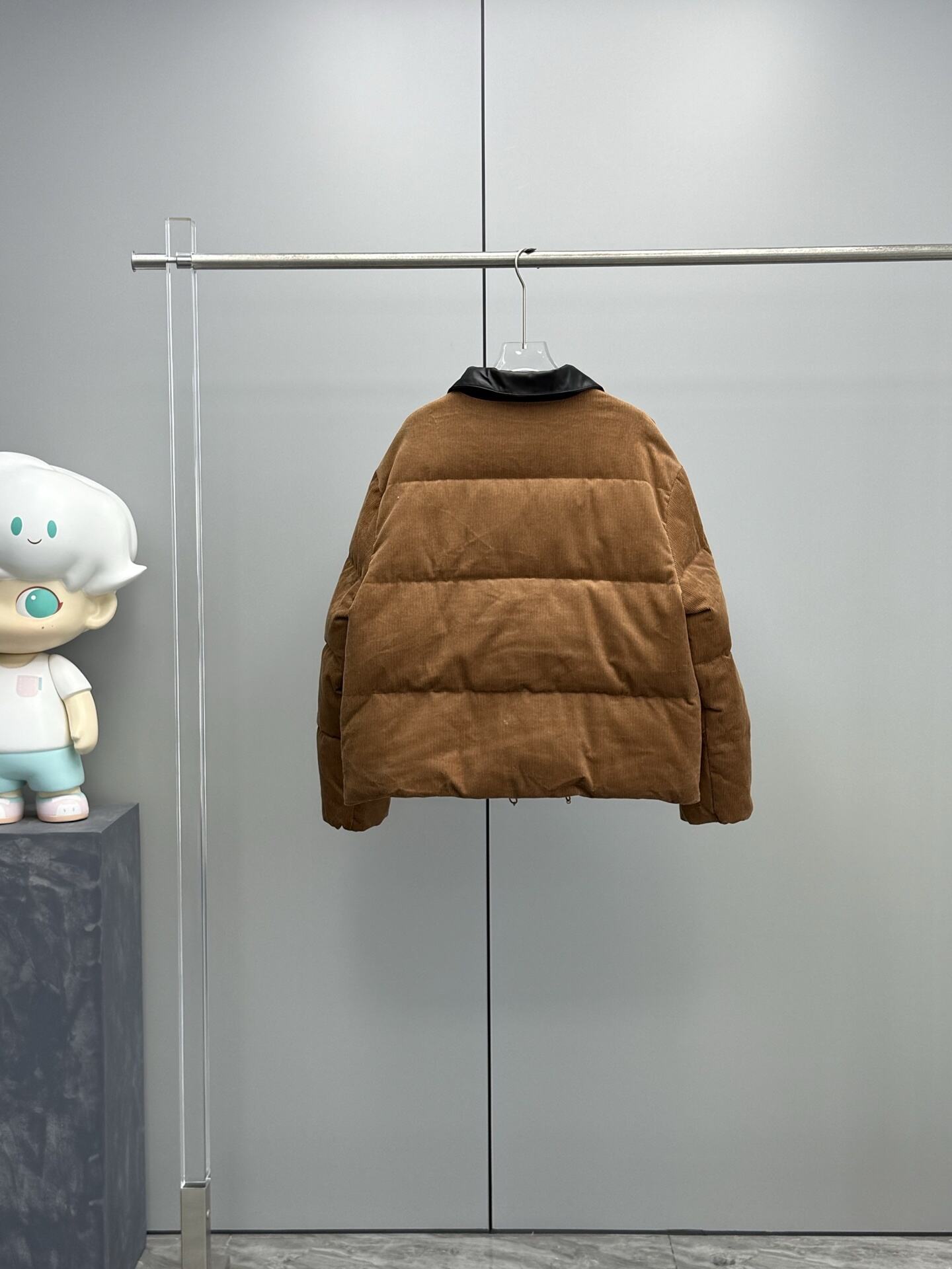 Logo Jacket