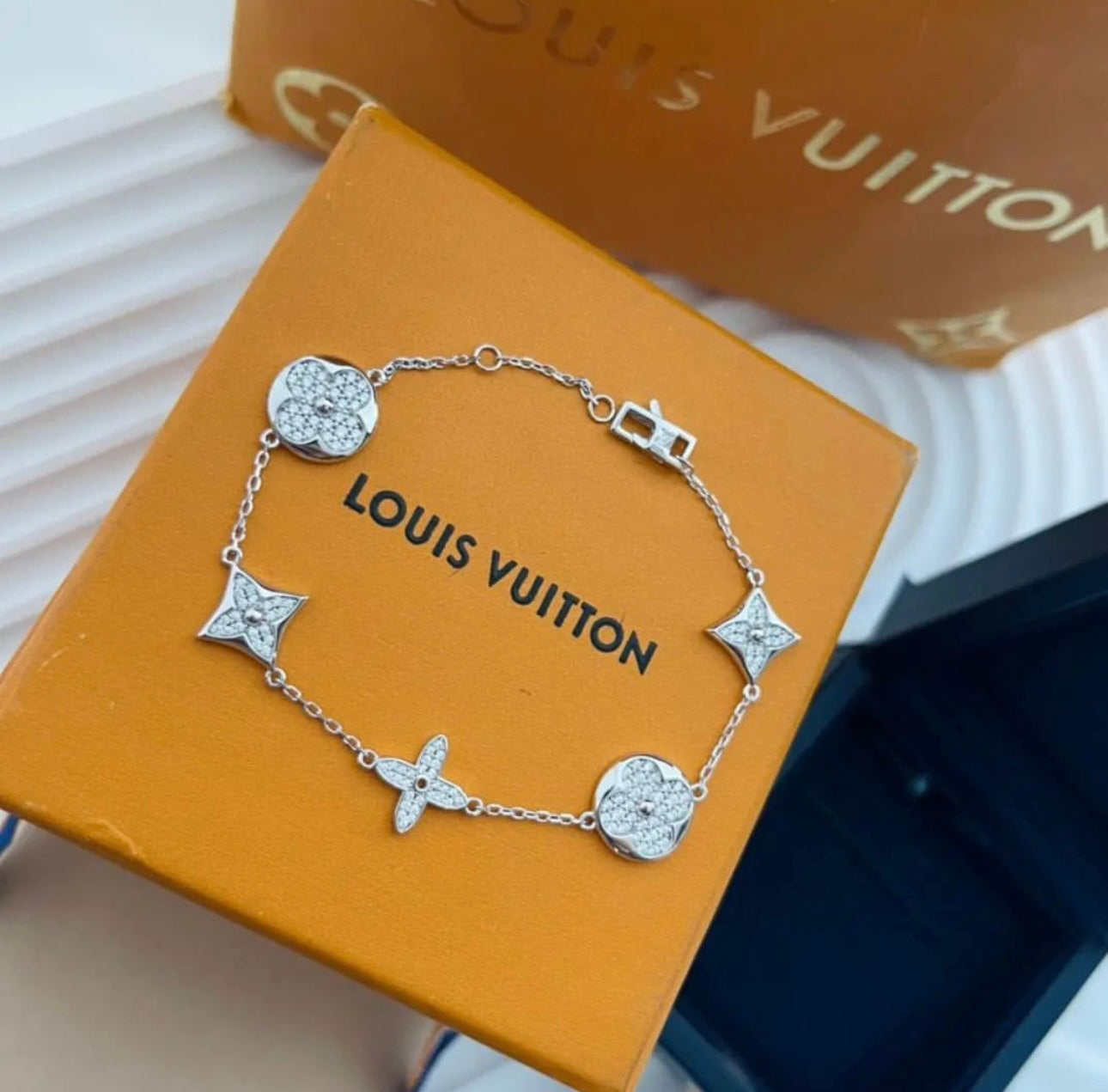 Logo Bracelet