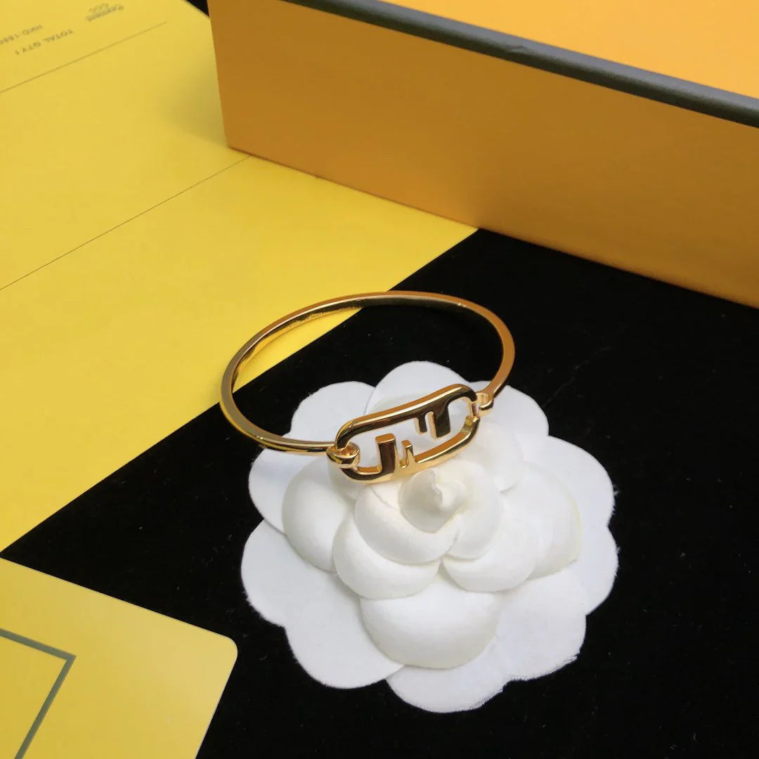 Logo Bracelet