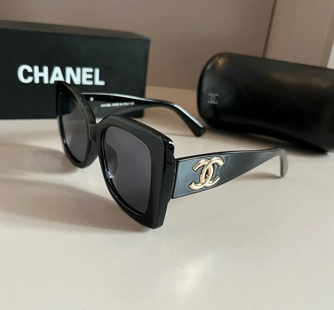 Logo Sunglasses