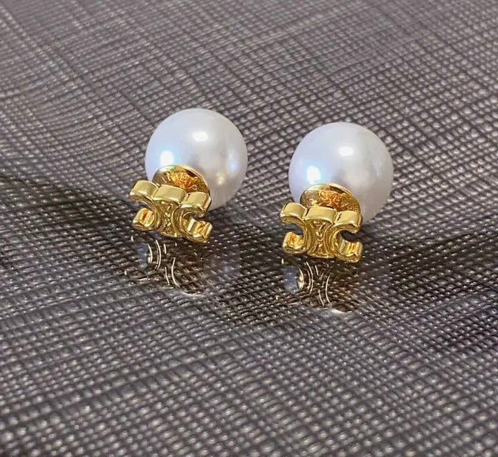 Triomphe Earrings