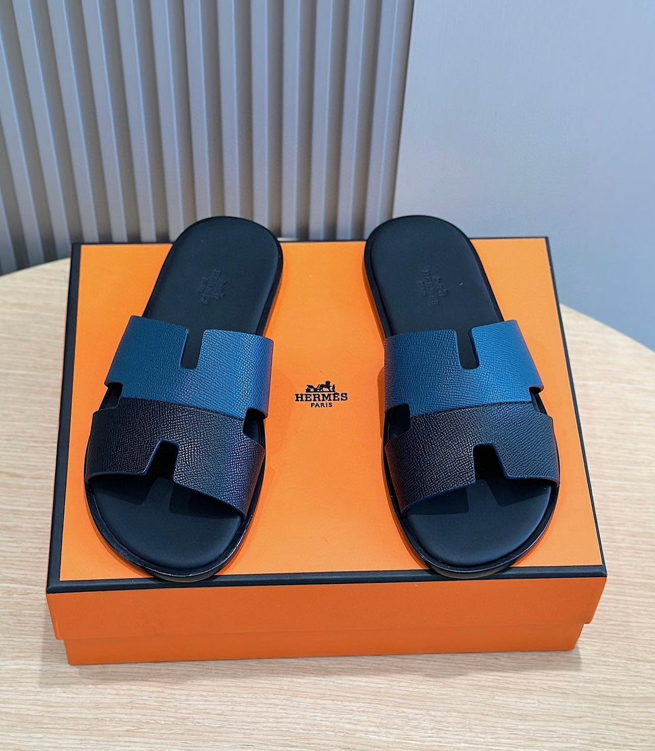 Izmir Sandals