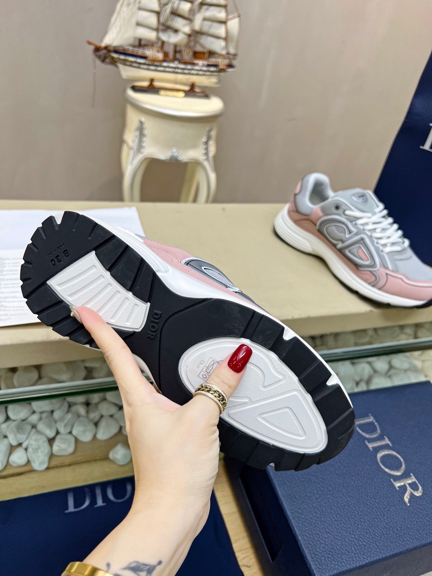 B30 Trainers