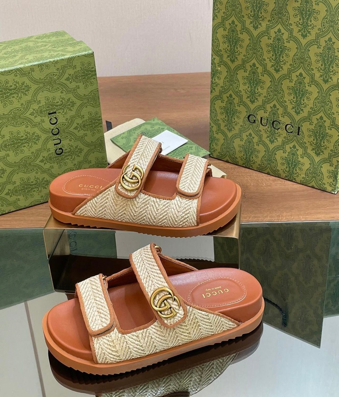 GG Sandals