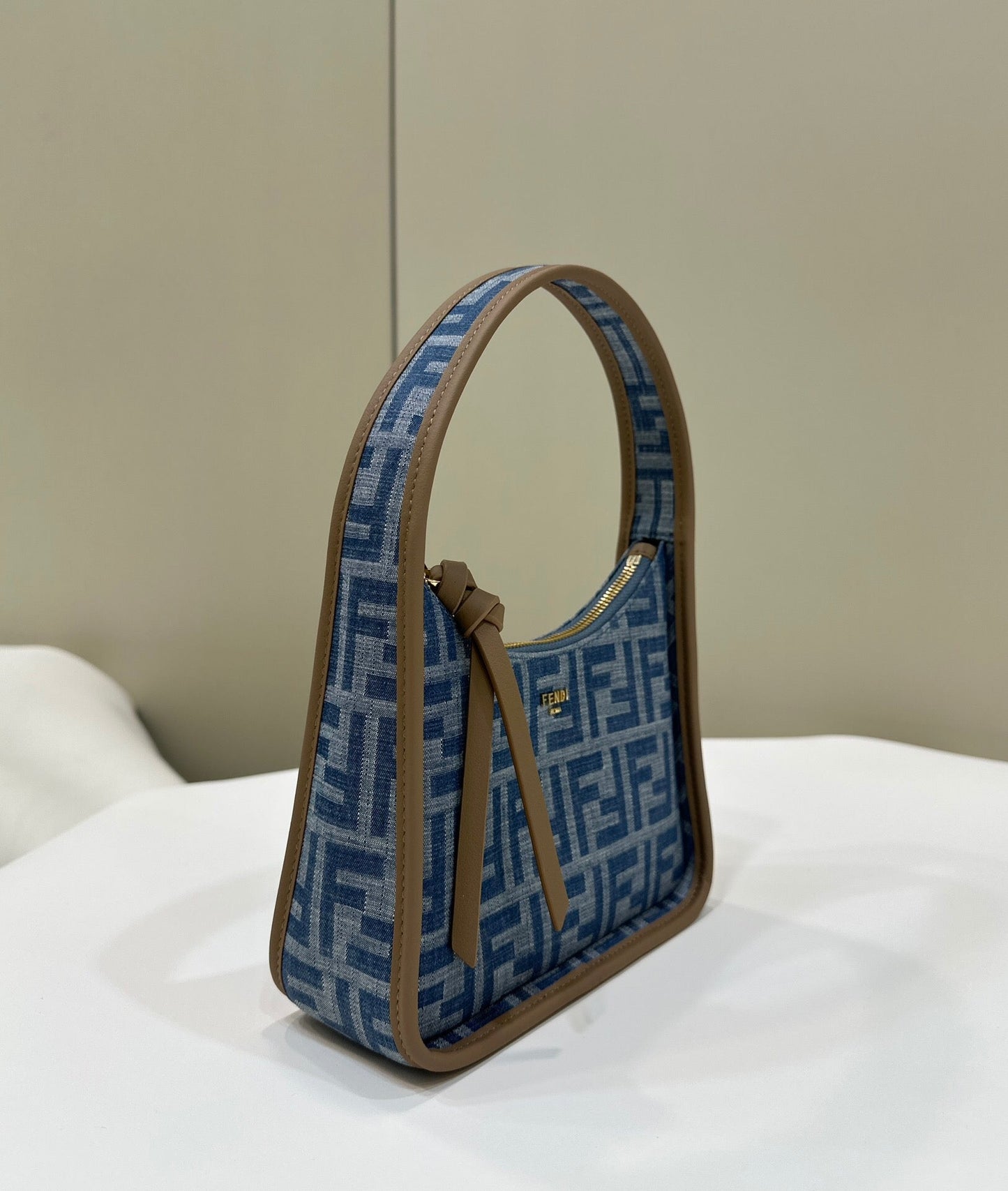 Essence Bag