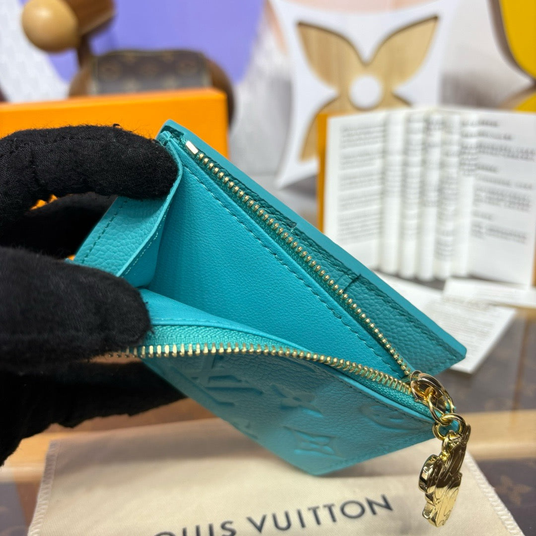 Lisa Wallet