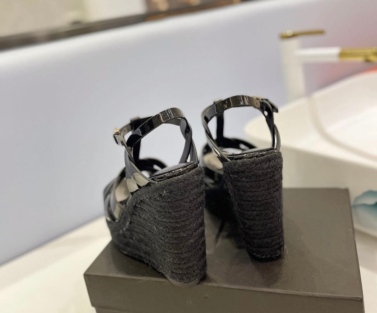 Tribute Wedges