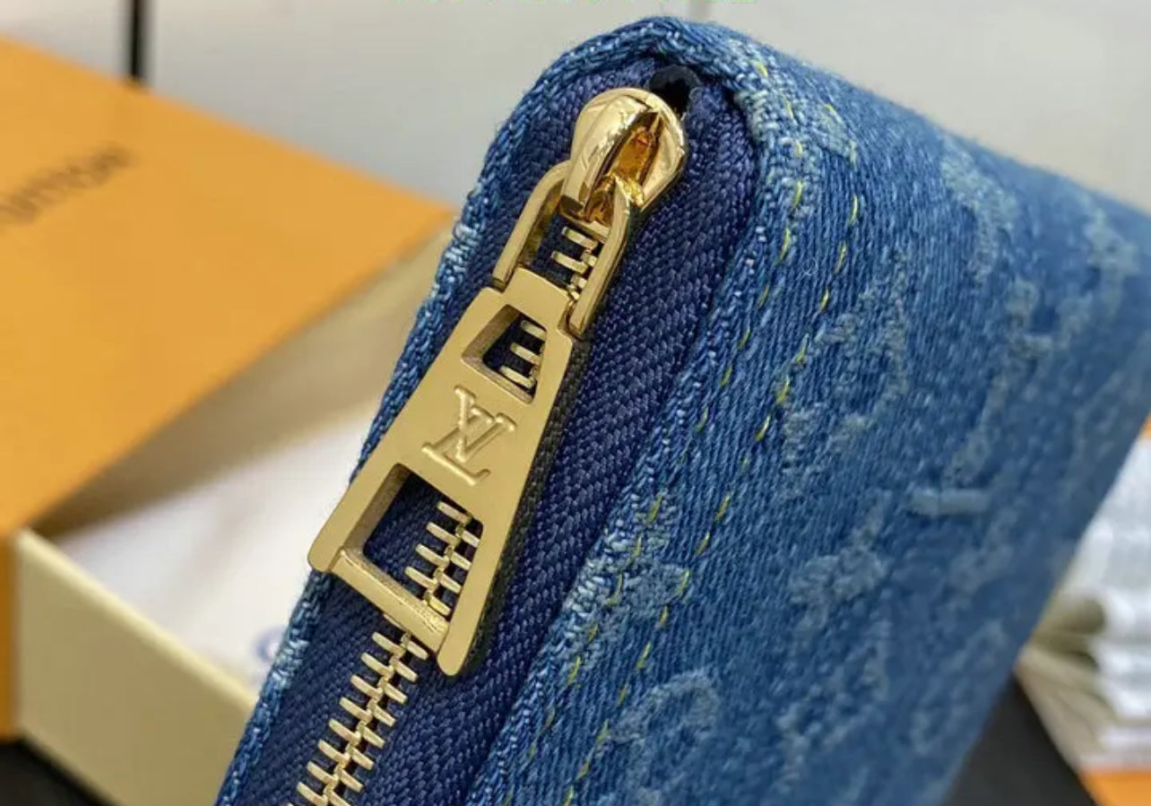 Zippy Coin Purse
