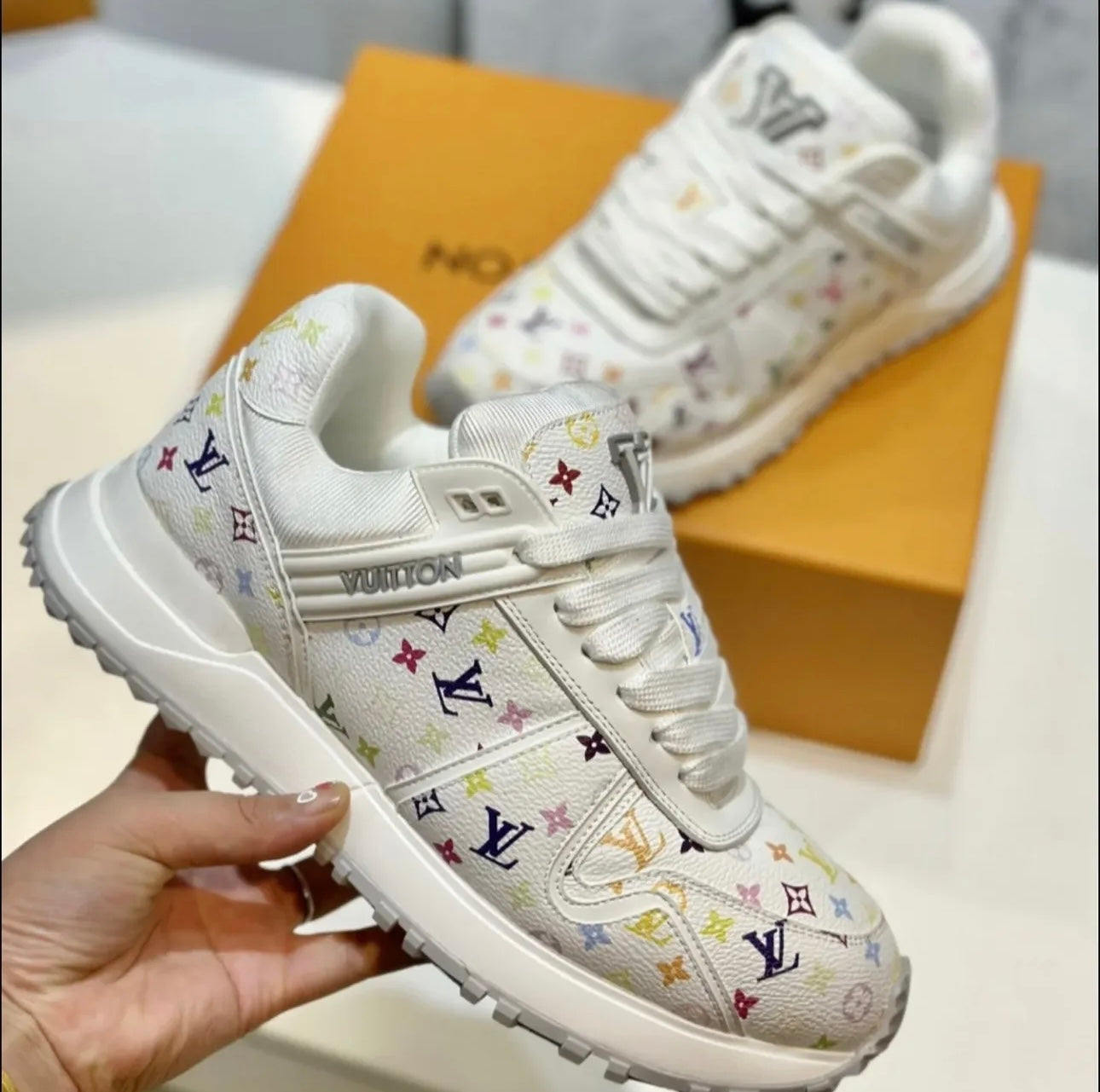 Logo Trainers