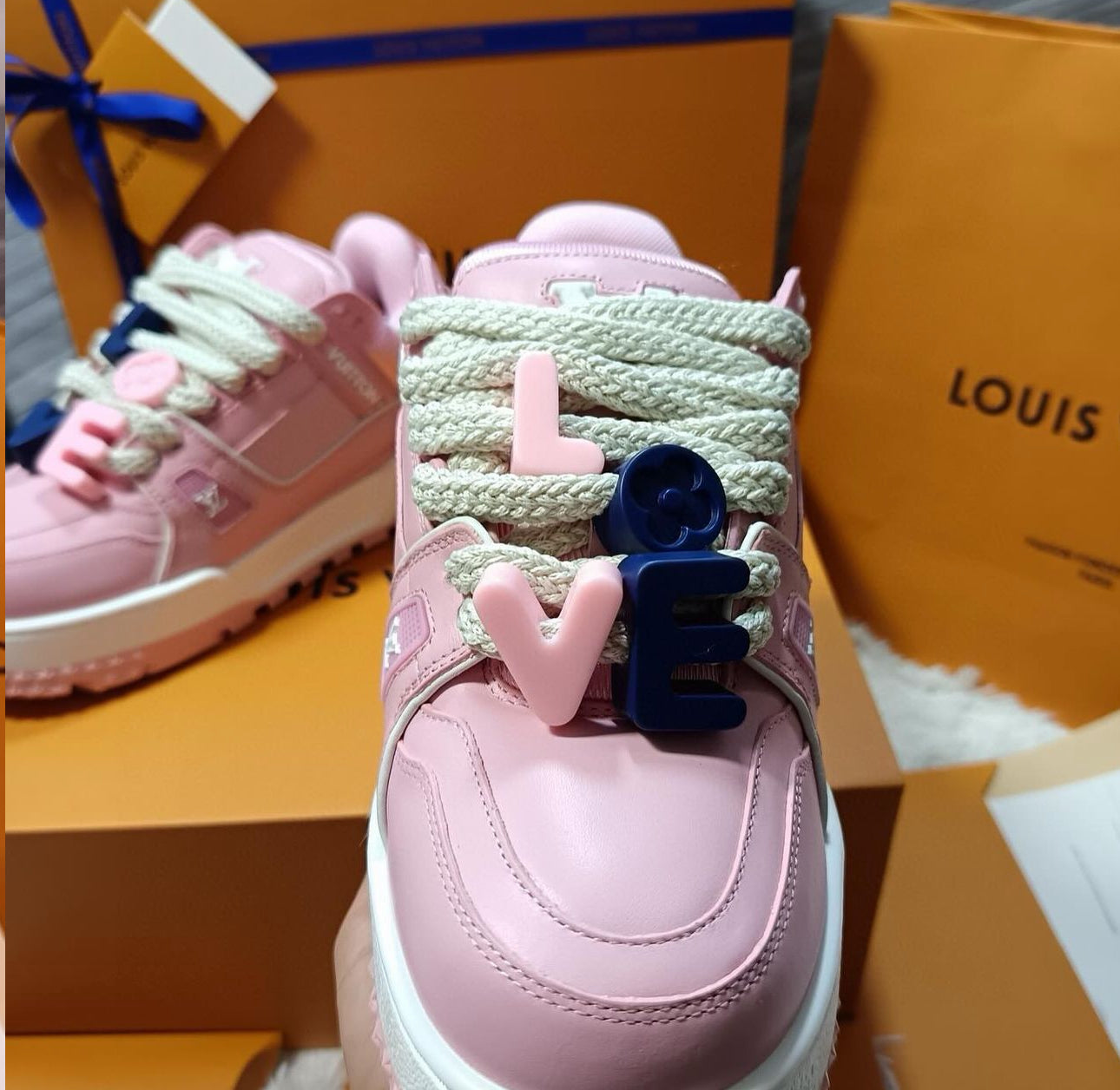 Logo Trainers