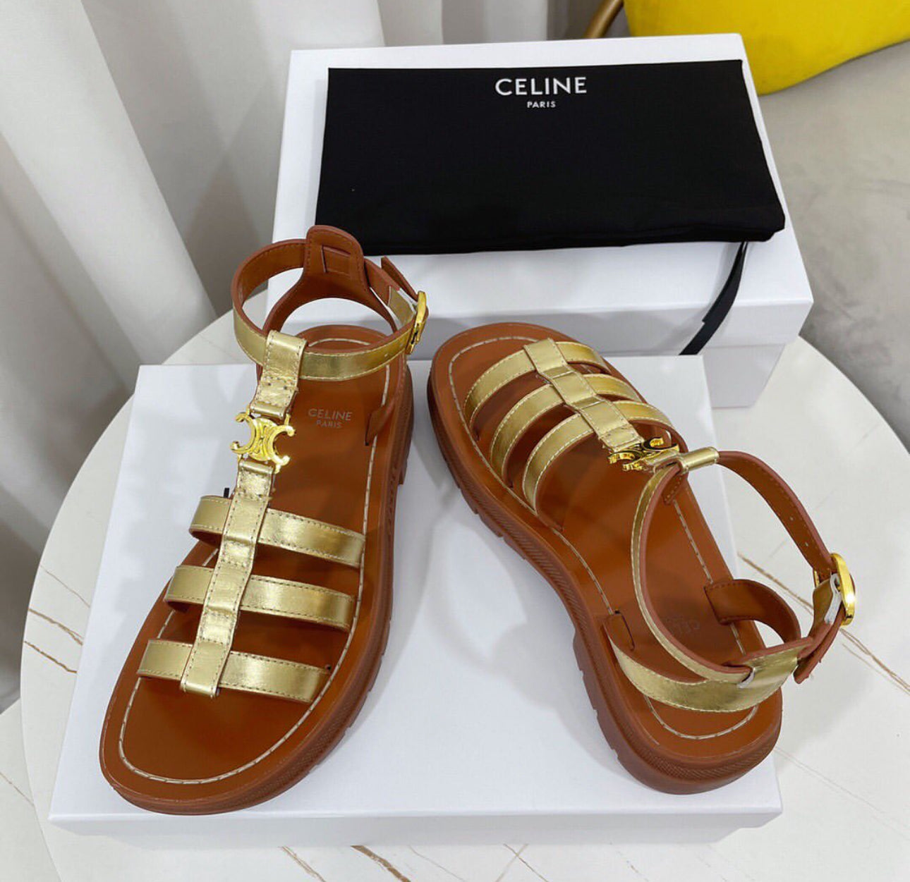 Triomphe Sandals
