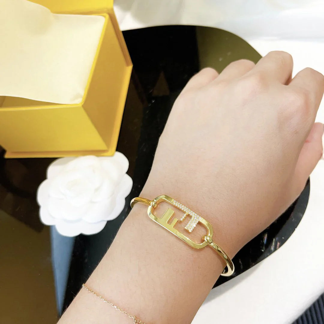 Logo Bracelet