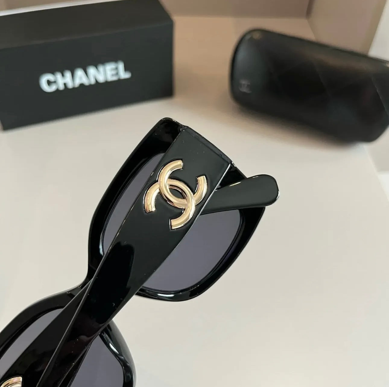 Logo Sunglasses