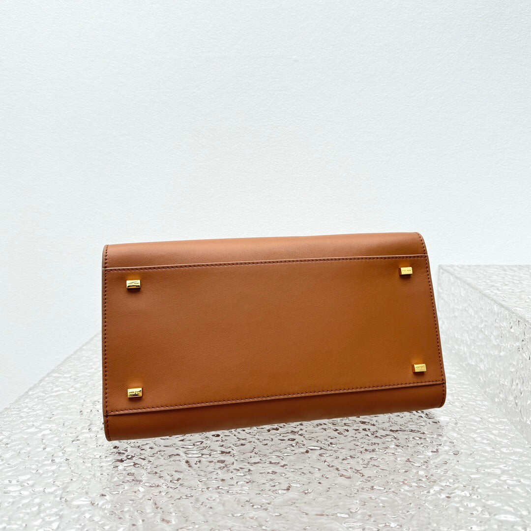 Margaux 12