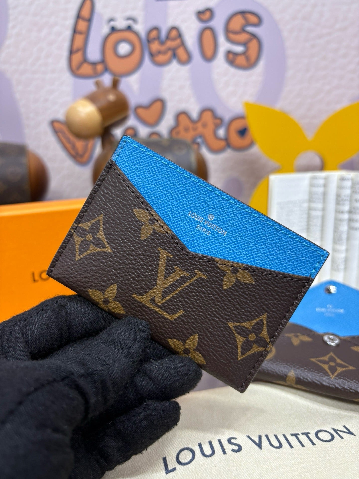 Kirigami Card Holder