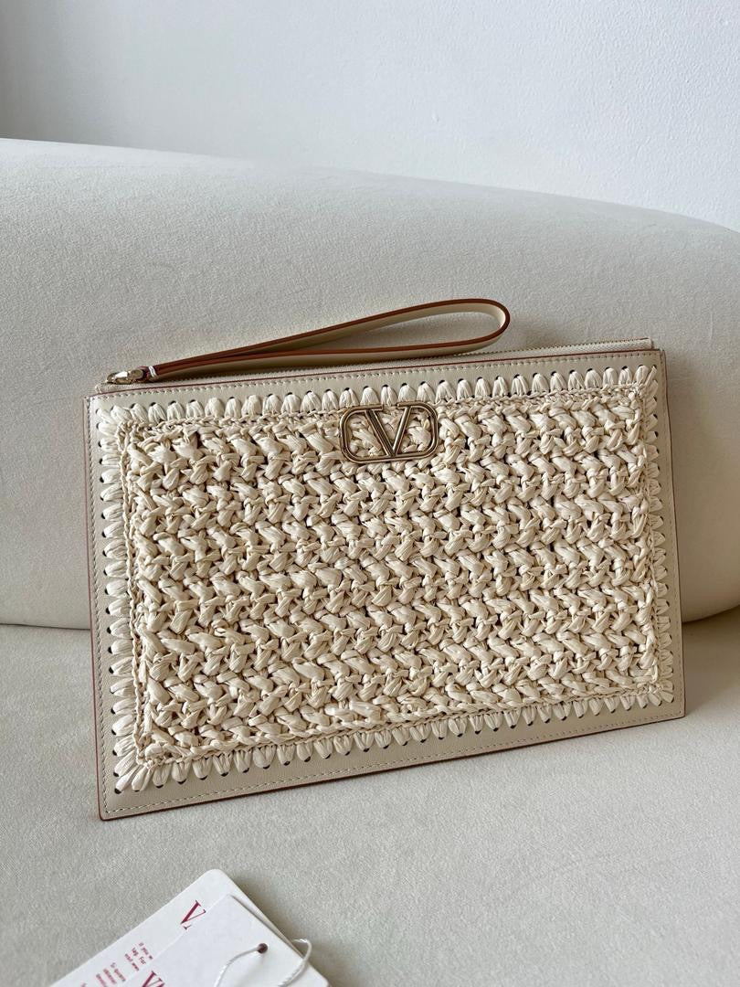 Raffia Clutch