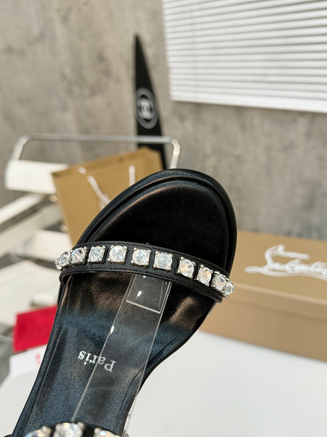Stud Wedges