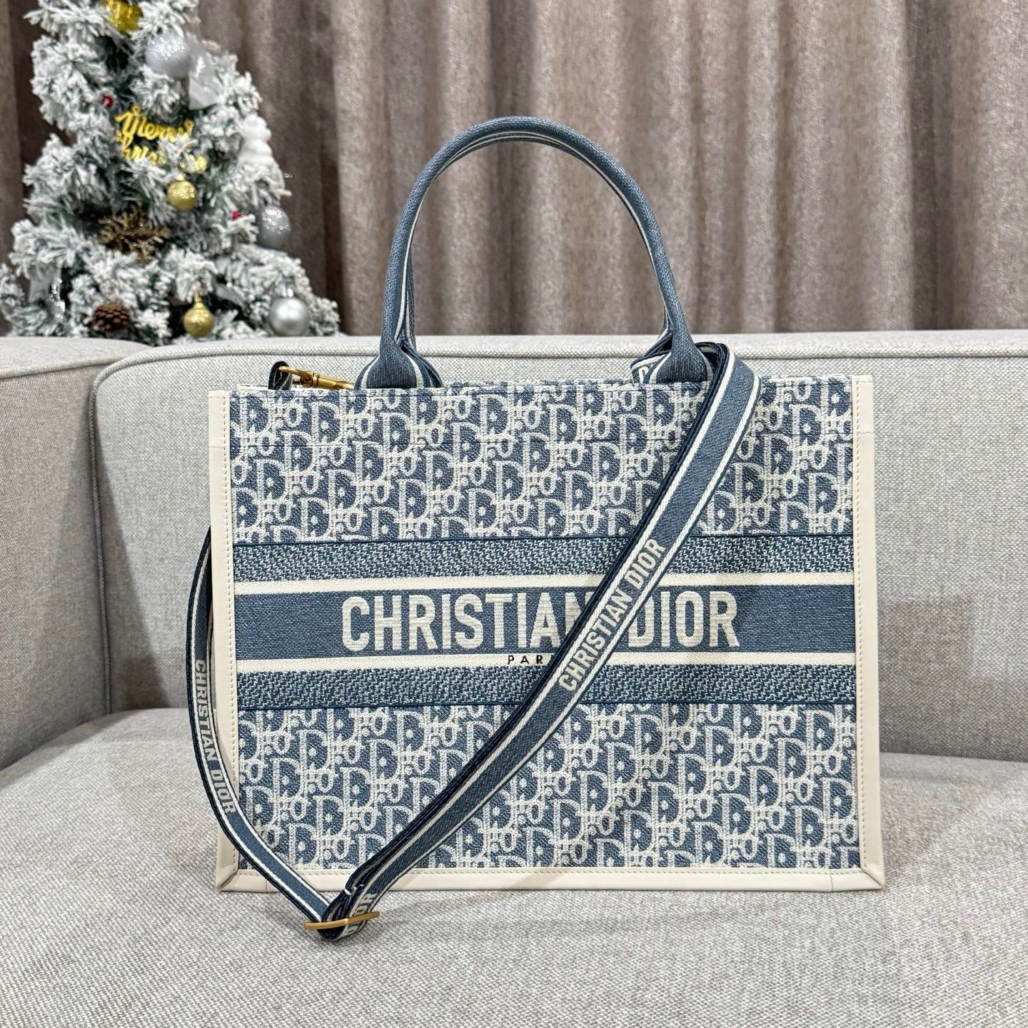 Book Tote