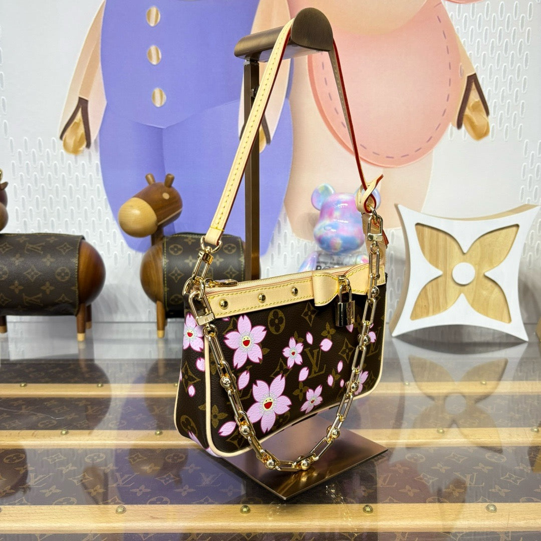 Pochette Accessories