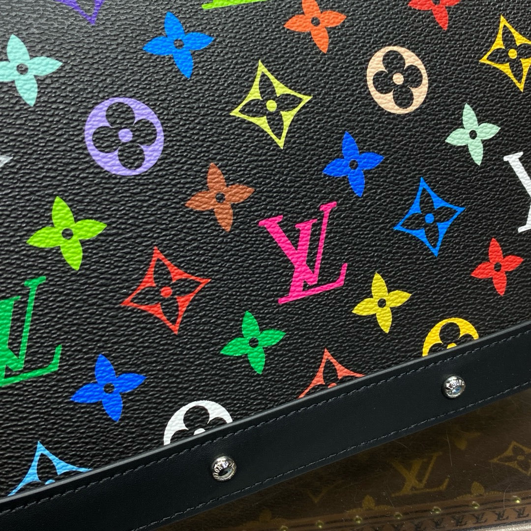 Cosmetic Pouch