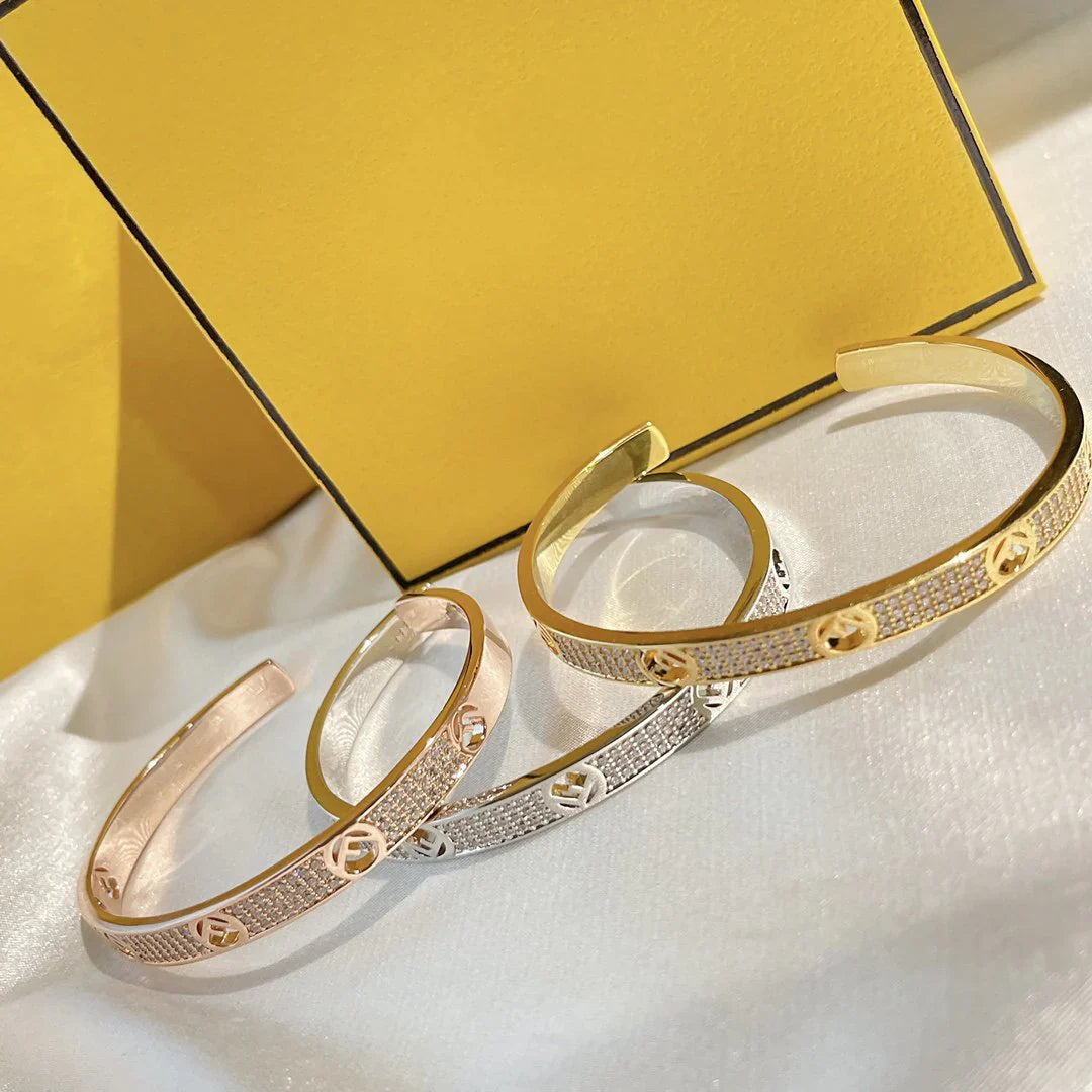 Logo Bracelet