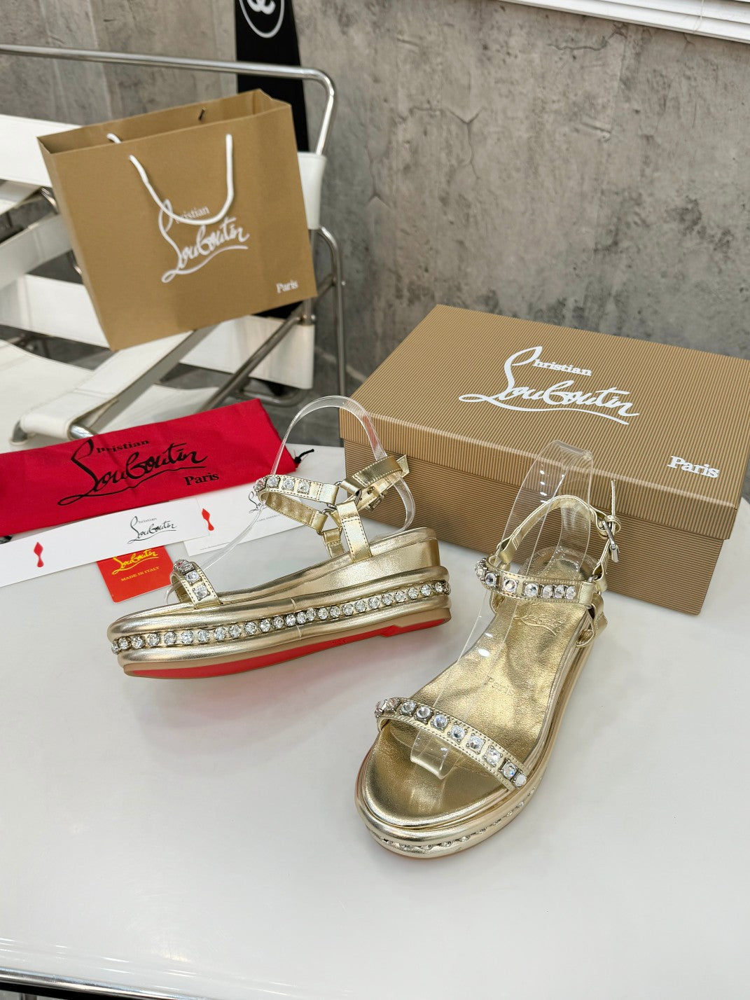 Stud Wedges