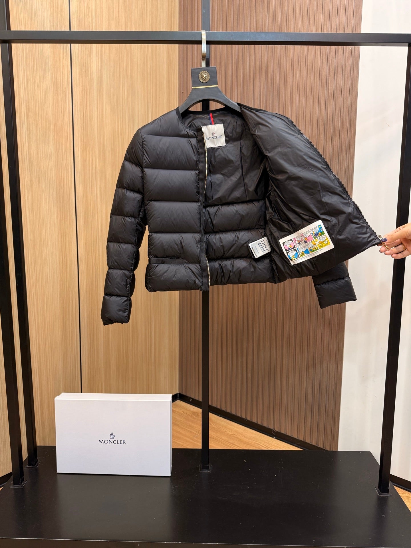 Laurine Jacket