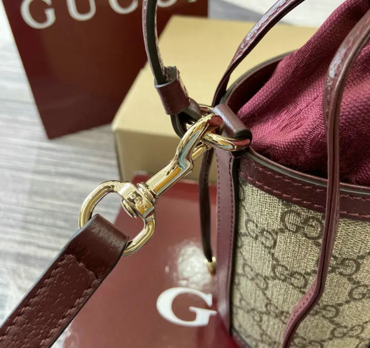 Ophidia Bucket Bag