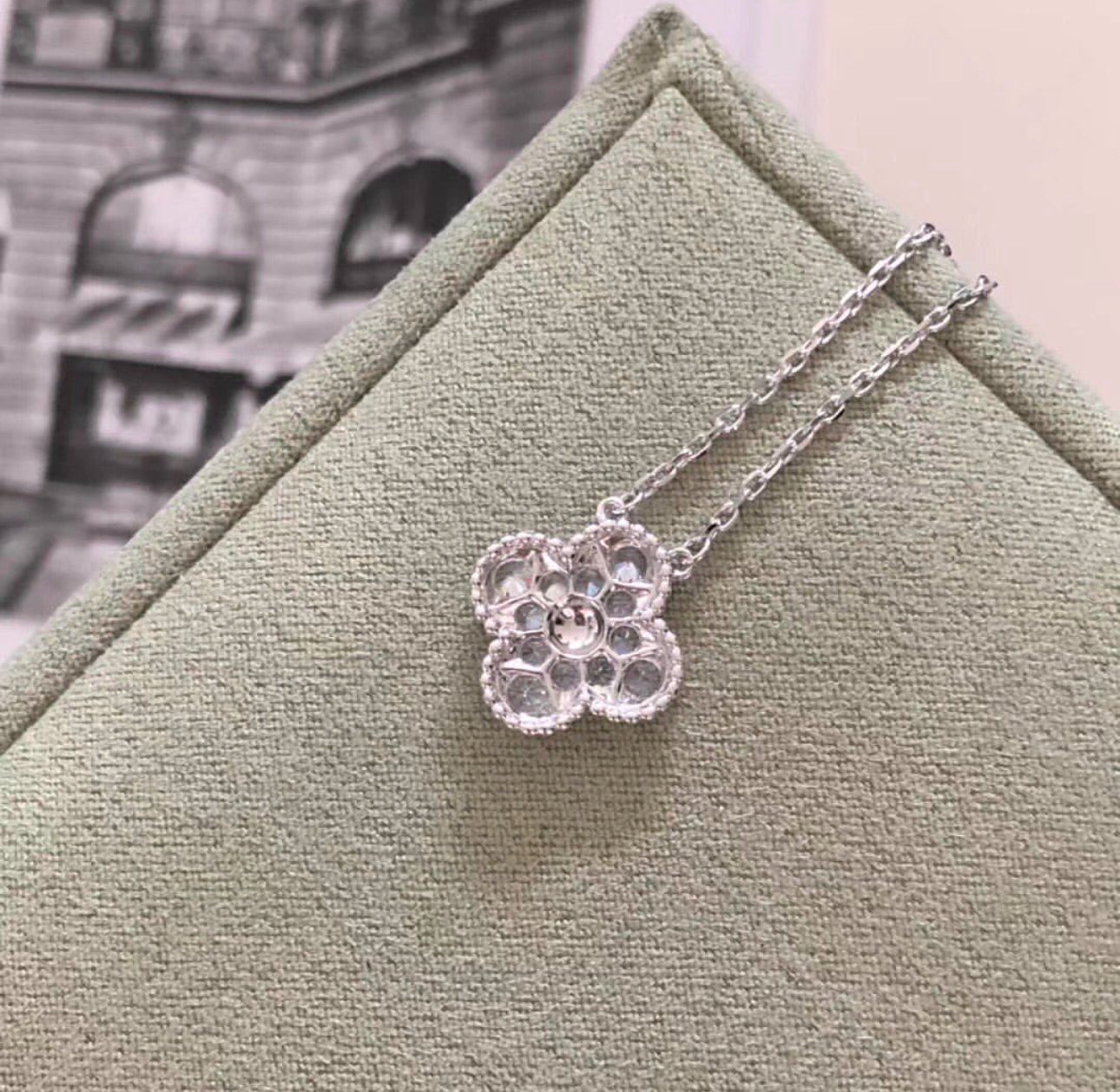 Alhambra Pendant