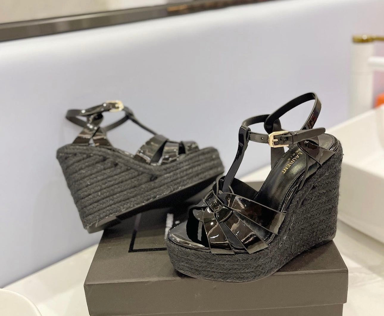 Tribute Wedges