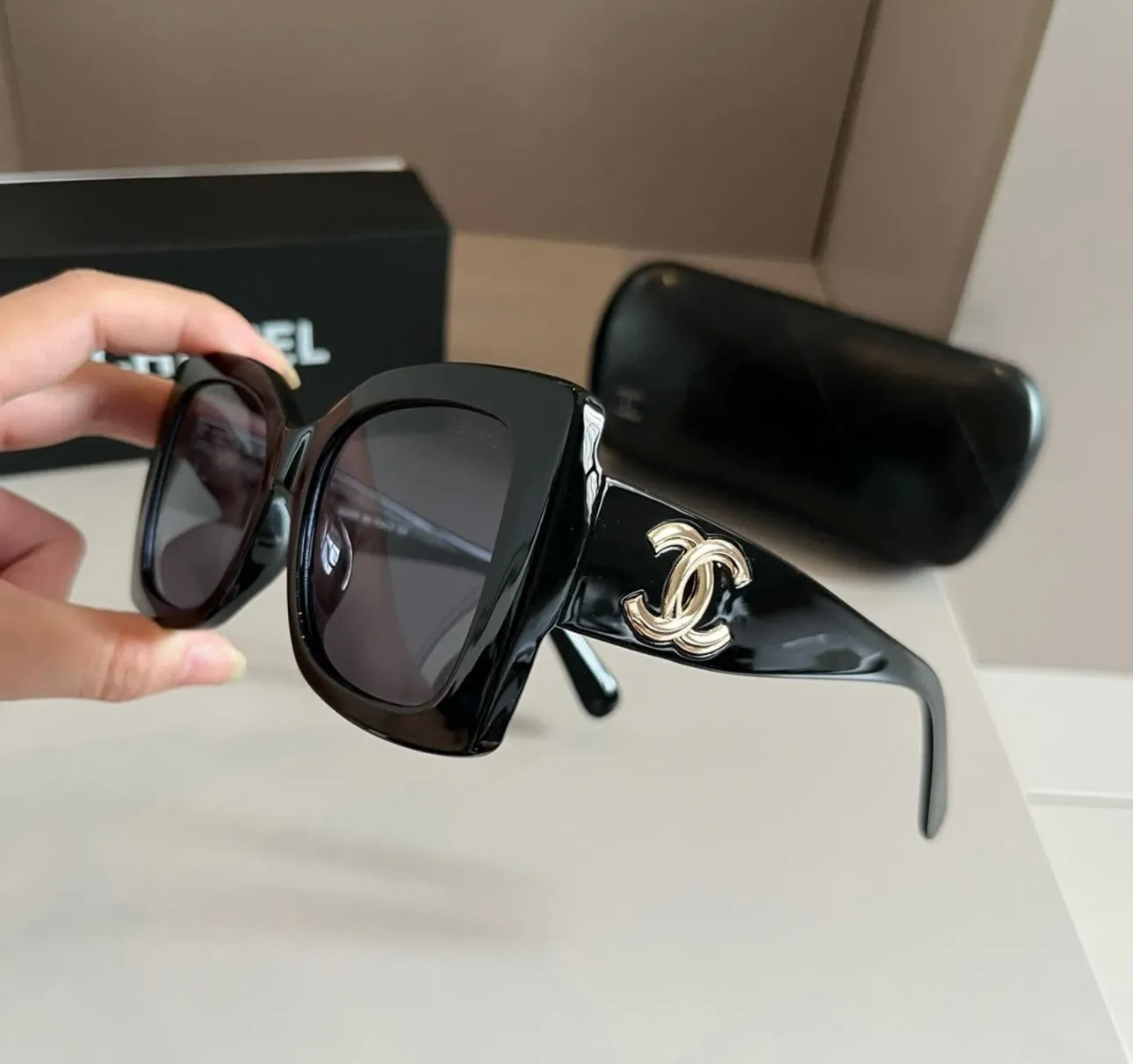 Logo Sunglasses