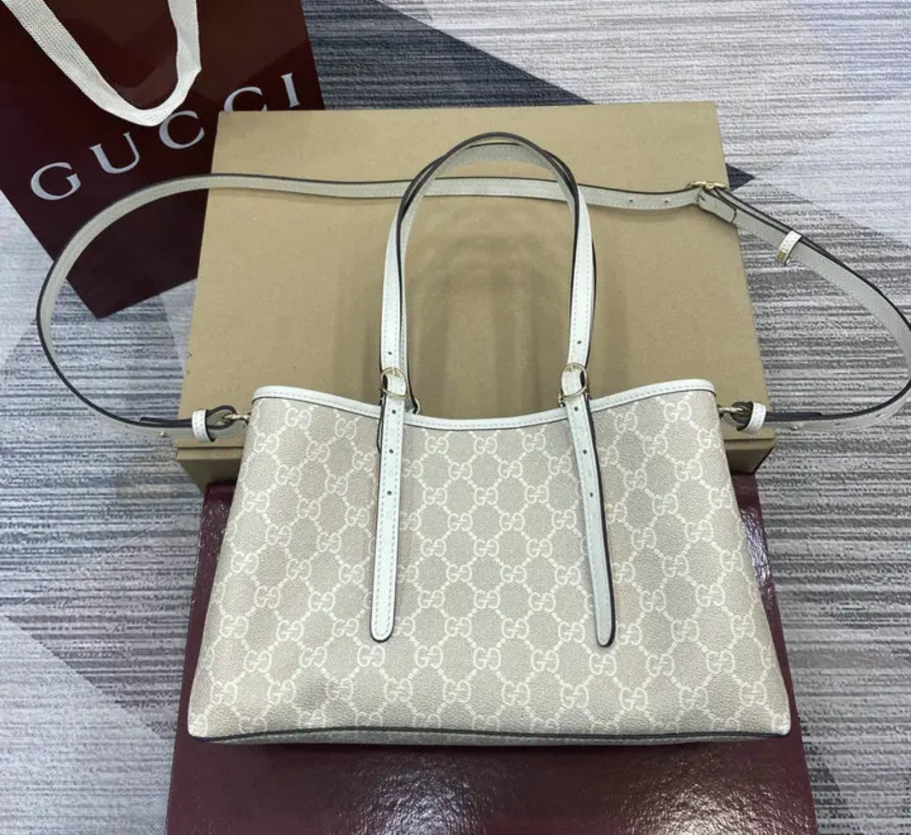 GG Shopping Bag