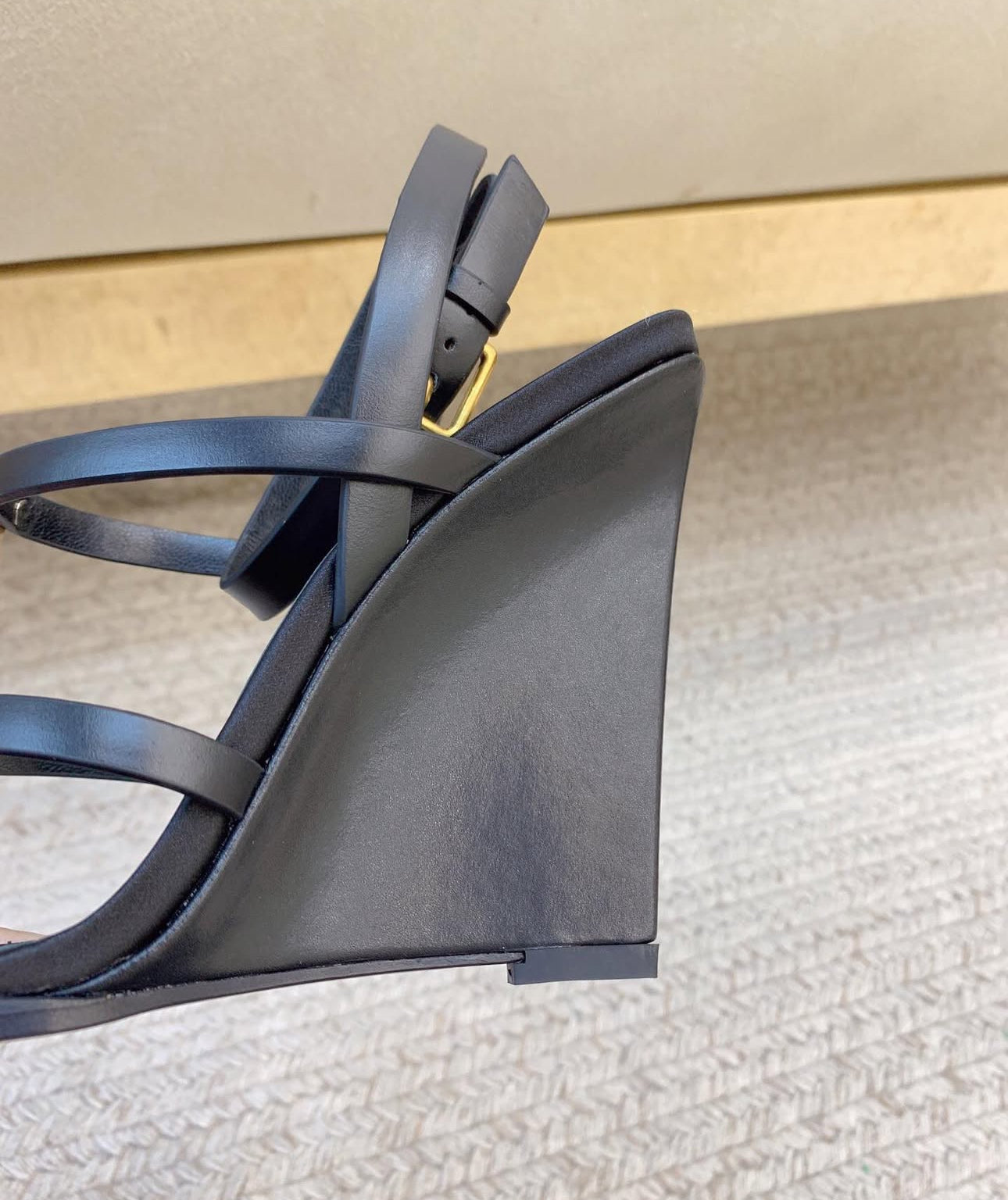 Cassandra Wedges
