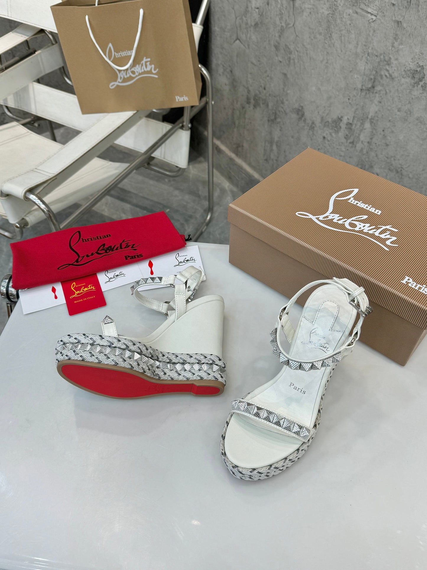 Stud Wedges