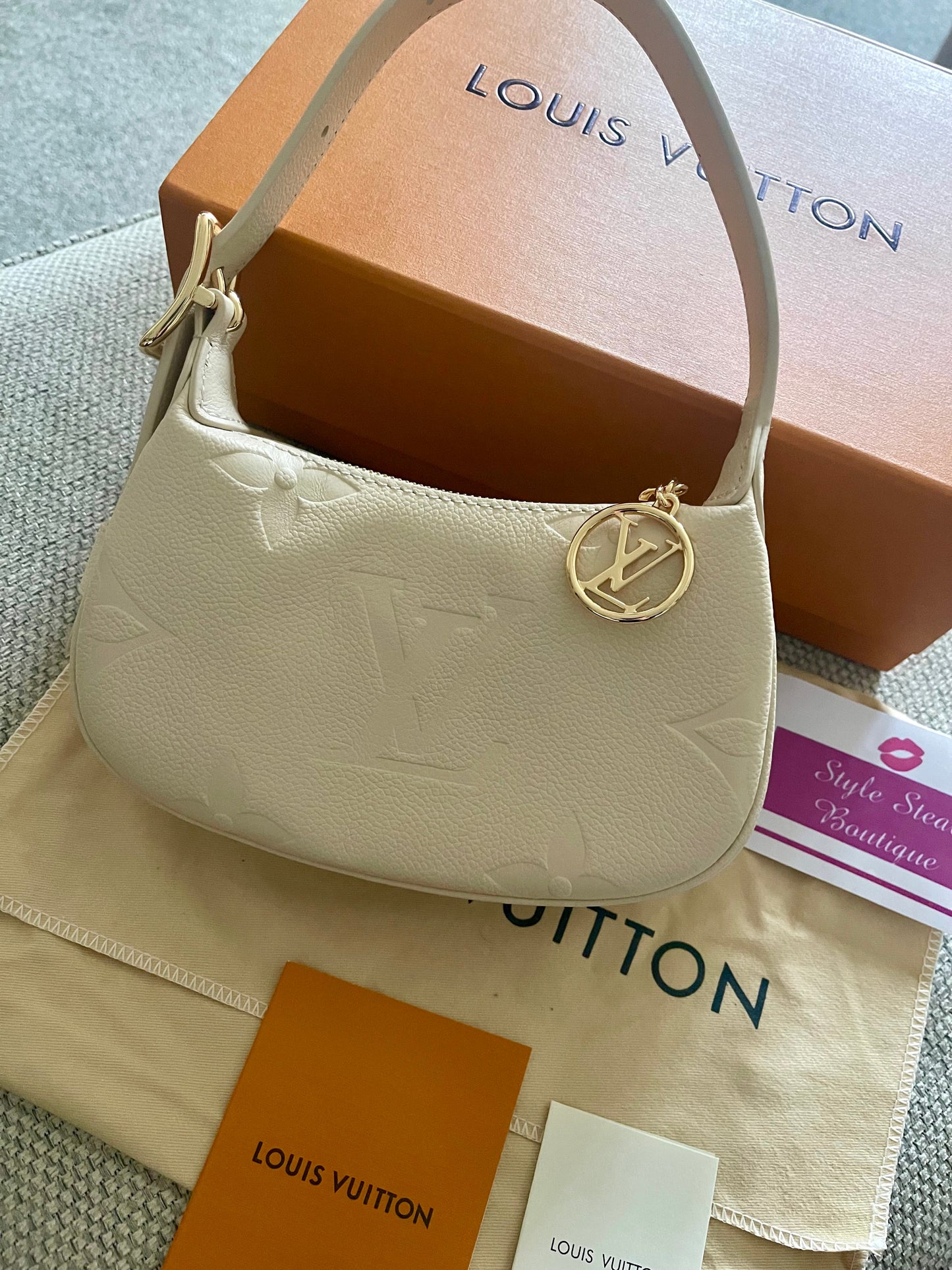 Moon Bag