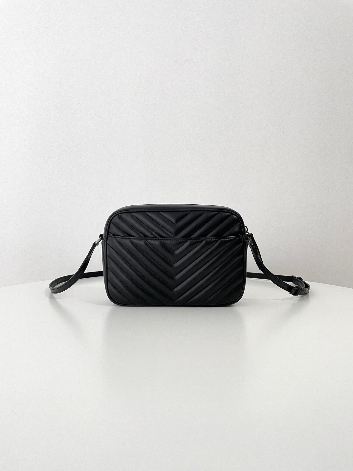 Lou Camera Bag