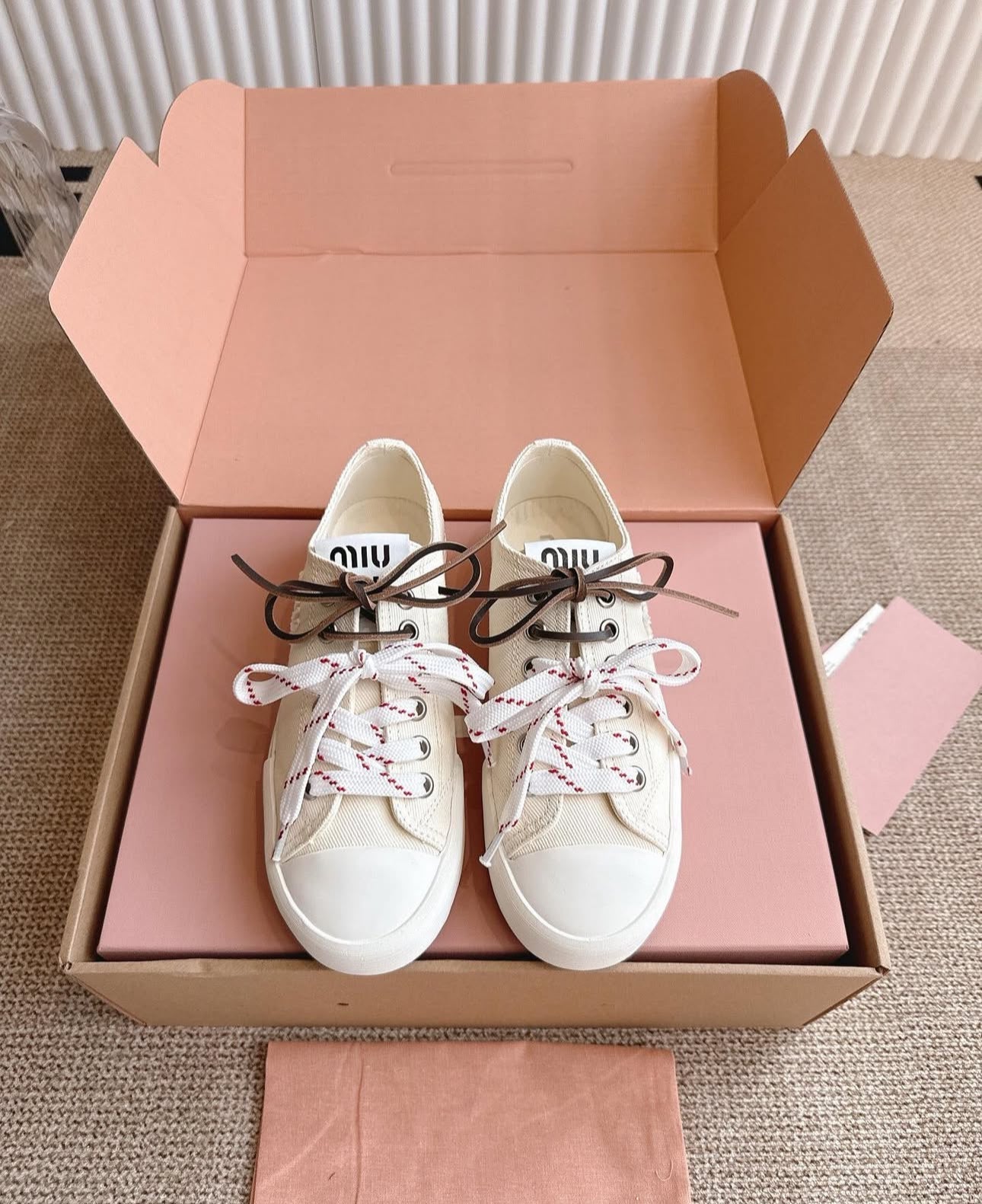 Logo Trainers