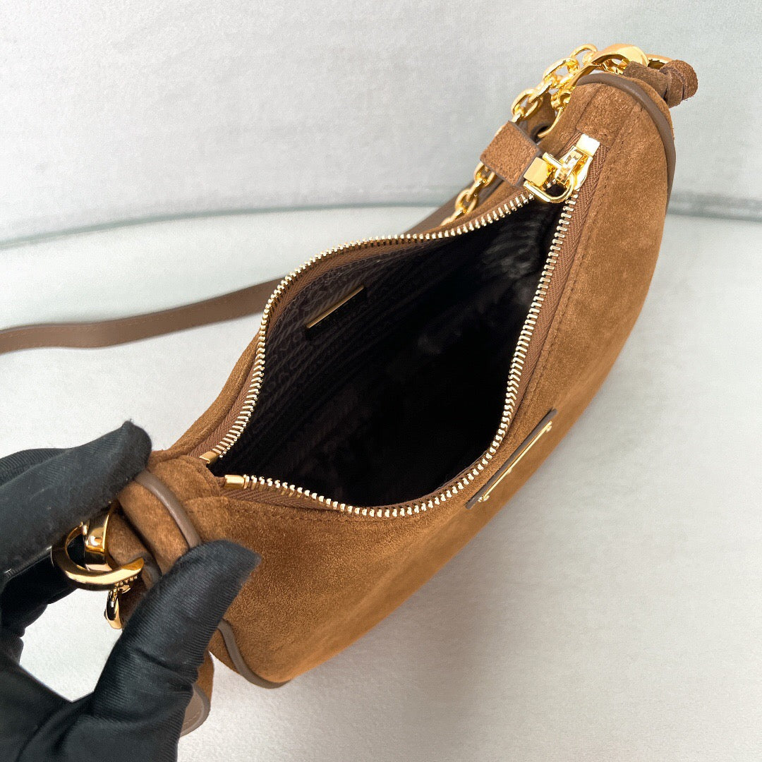 Re Edition Chain Bag