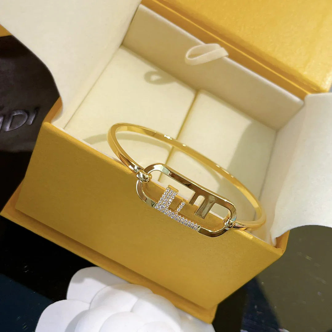 Logo Bracelet